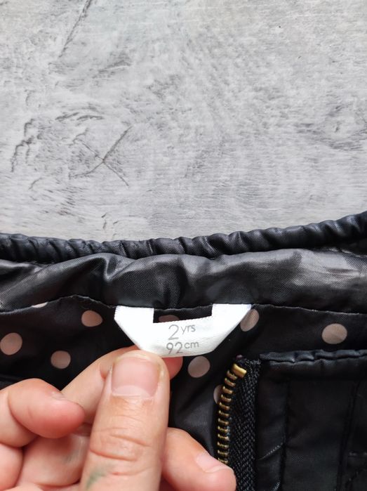 Czarna pikowana kurtka, ramoneska