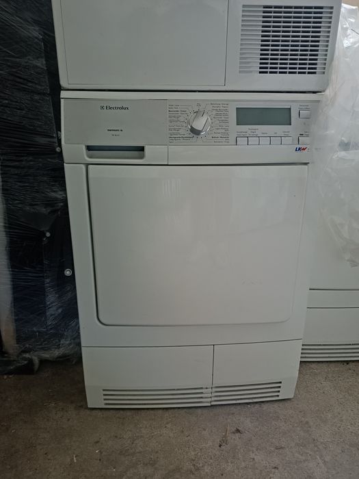 Сушильна машинка AEG тенова