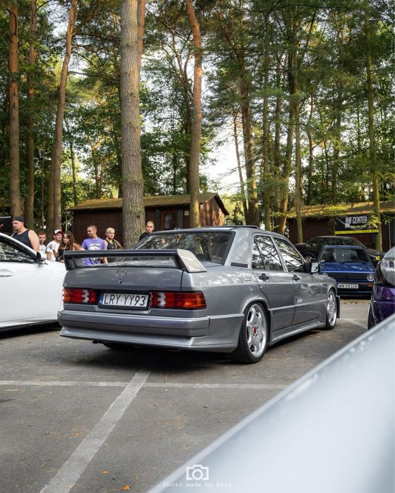 Mercedes 190E W201 1.8B Manual 5B