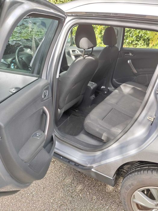Peugeot 2008 1.4 HDi de 2013 SUV Económico com Estilo
