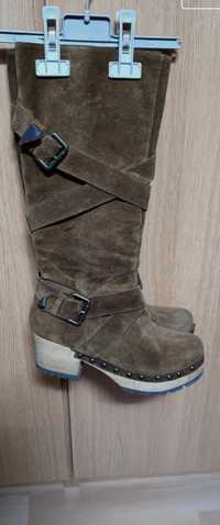 Botas tapadas camel