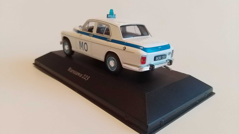 Warszawa 223 MO Milicja Ixo/Atlas 1:43