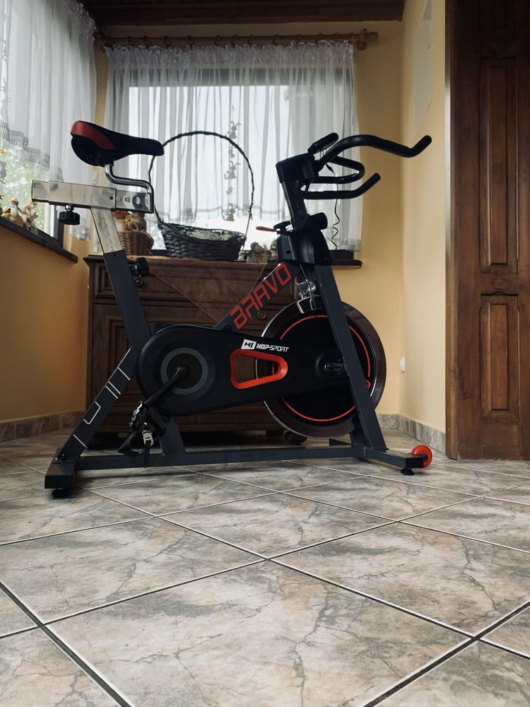 Rower spinningowy treningowy Hop Sport Bravo do 120kg stacjonarny