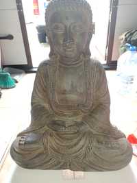 Vendo Buda sentado