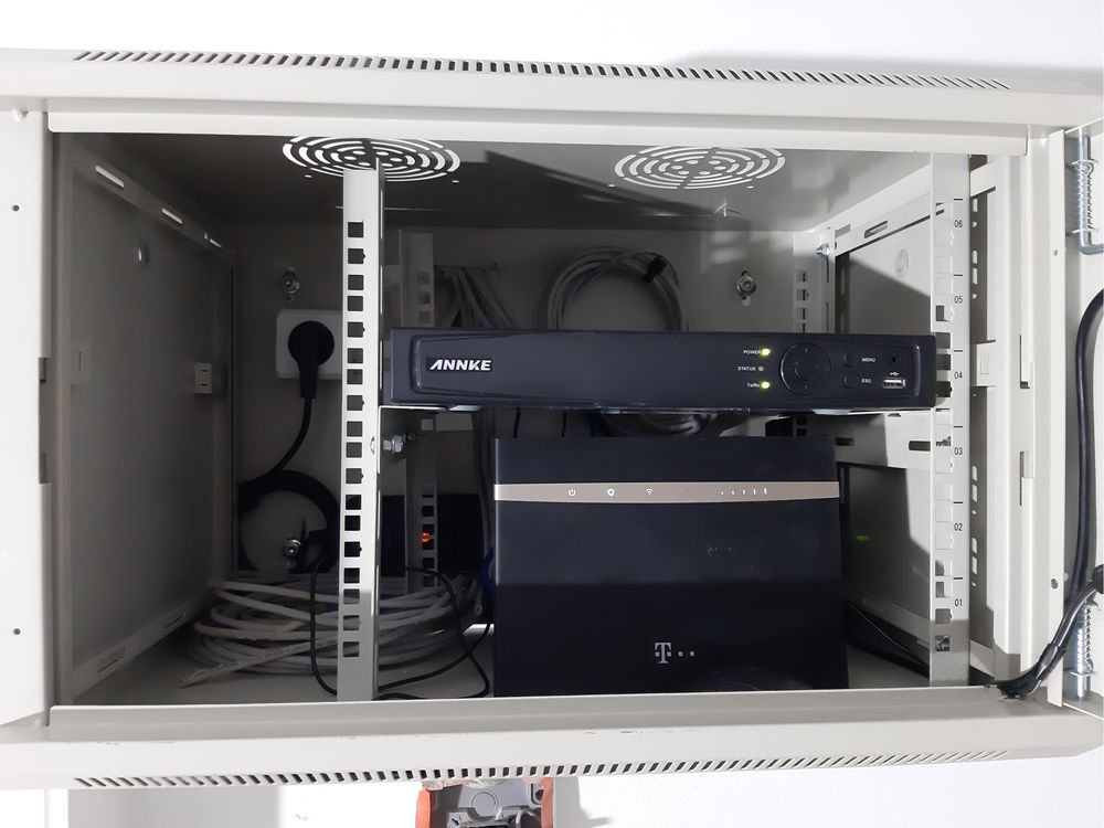 Montaż monitoringu CCTV , Automatyka Bram