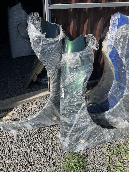 Крила передні Skoda Superb Шкода Суперб 1