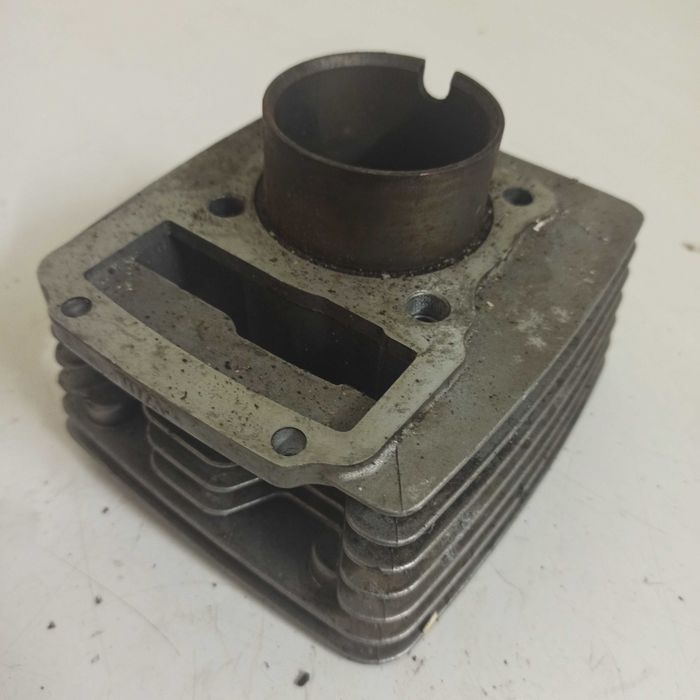 Toros 125 cylinder z tłokiem