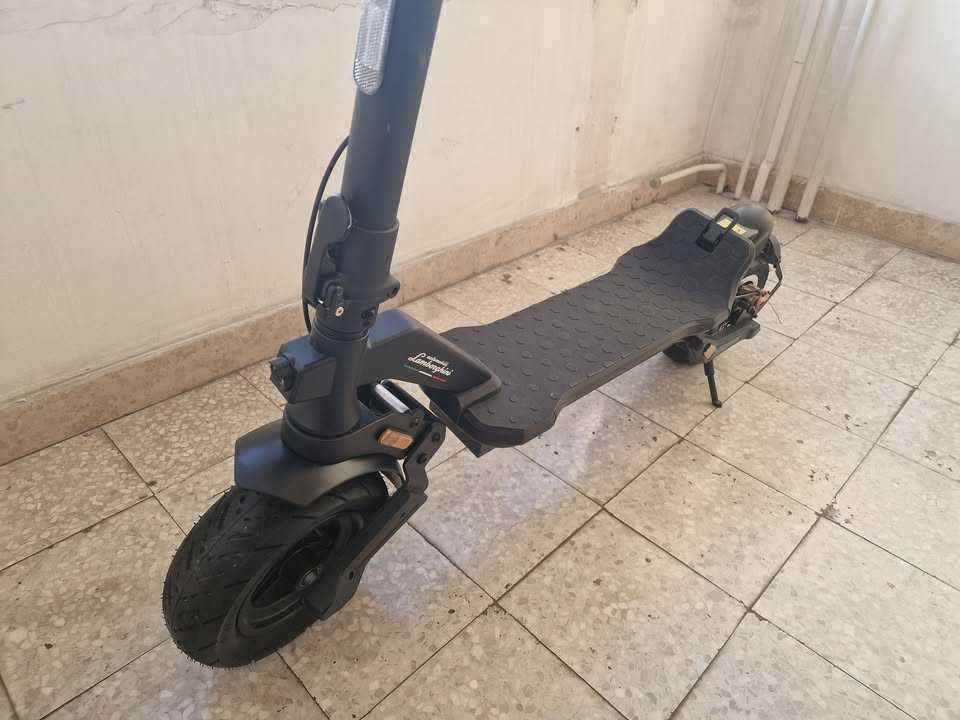 Hulajnoga elektryczna Lamborghini Alext Bronze 500 W 12.5 Ah 20 km/h
