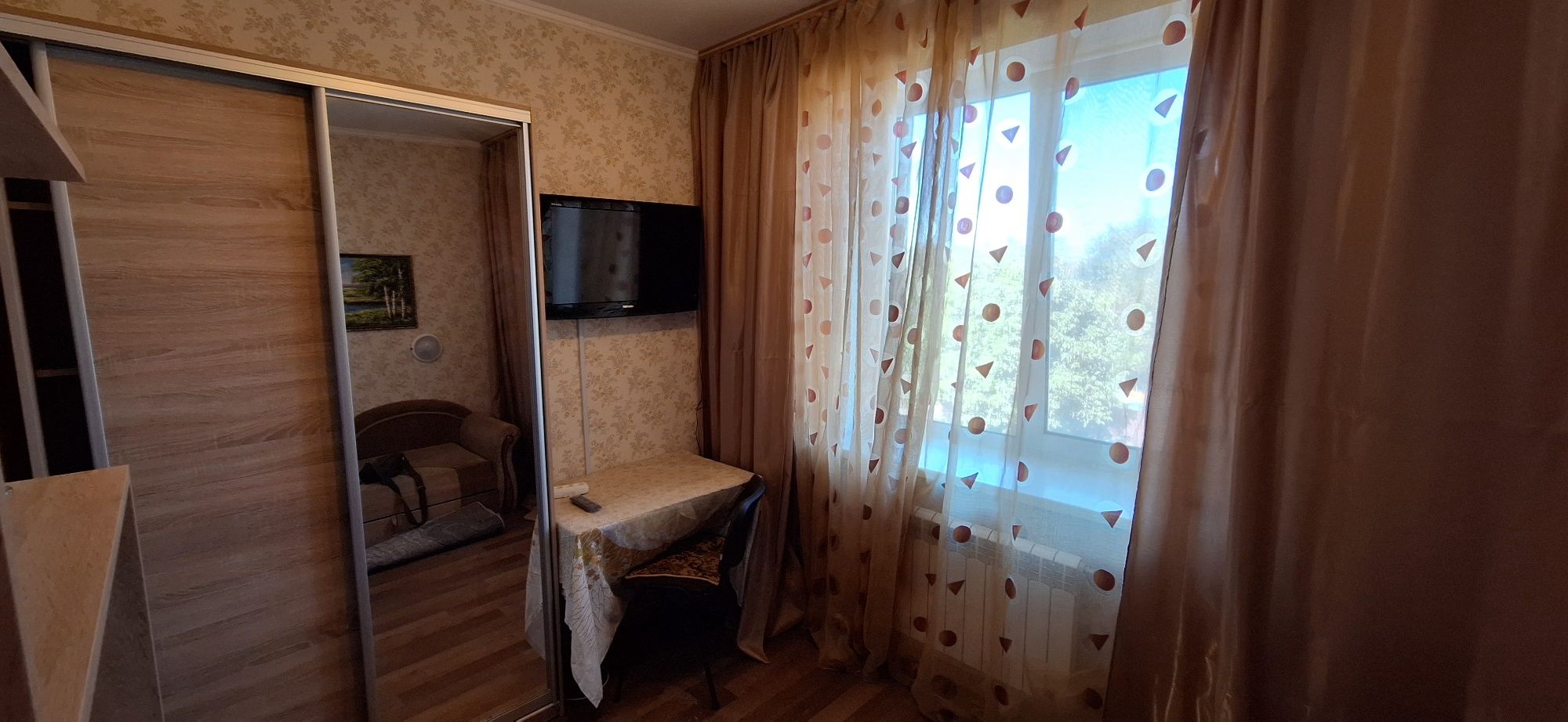 Здам кімнату без господаря.вул..  Момота .
