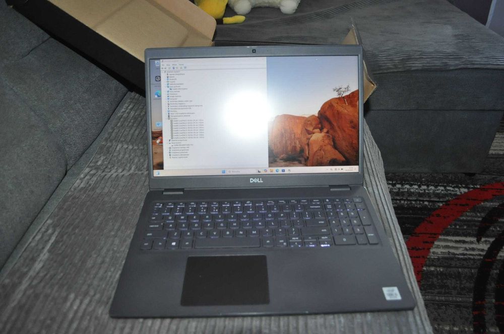Dell Latitude 3510 i5 10Th. 16GB 256GB Nvme  FHD Wiin11P  bat.good
