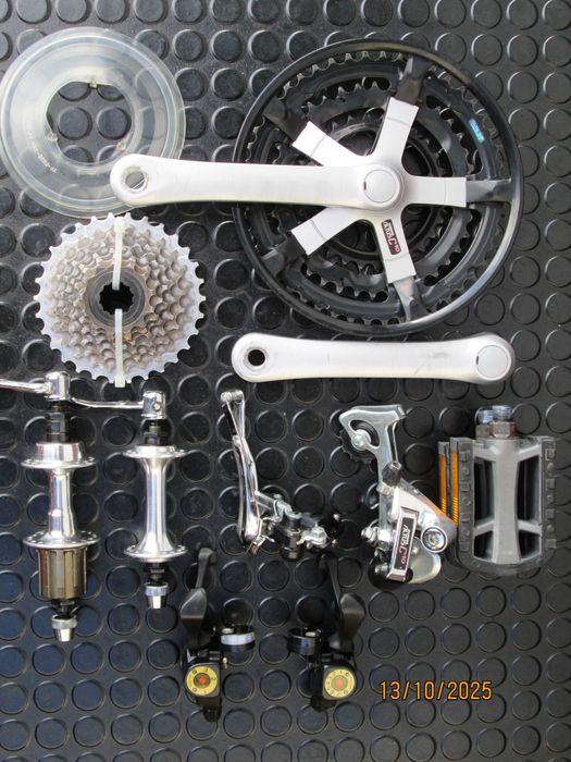 Grupa SHIMANO ALTUS C10  Bardzo ładny stan.  RETRO -  1993r.