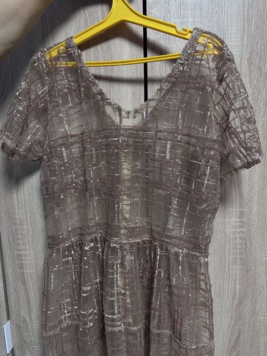 Святкова сукня в пол