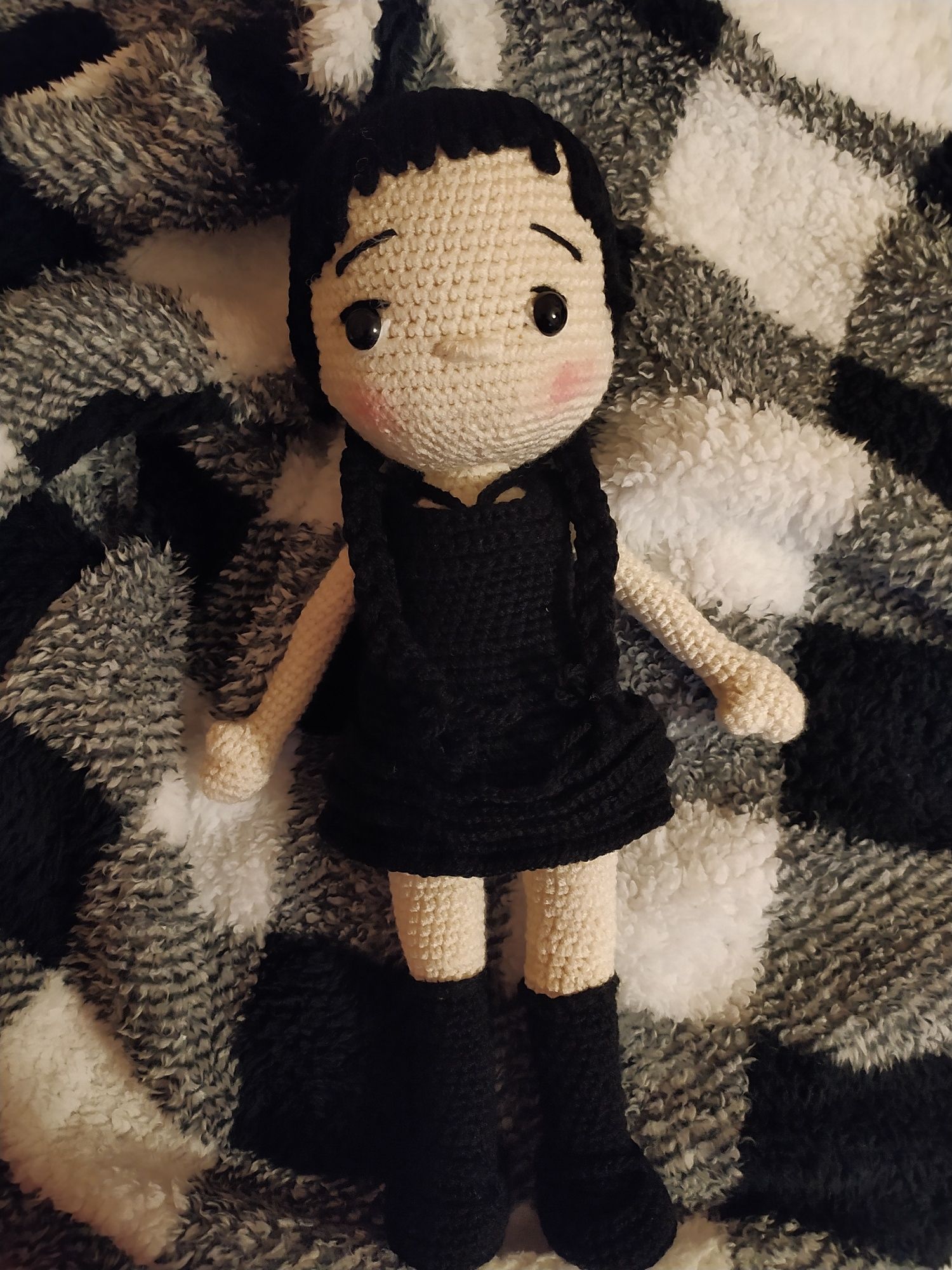 Wednesday Amigurumi