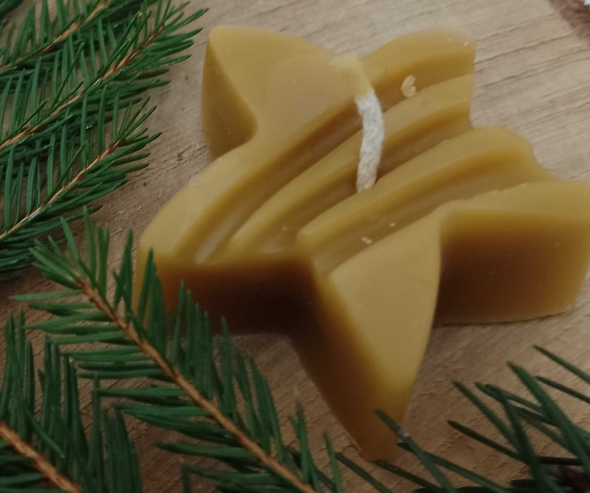 Świeca z wosku pszczelego - gwiazdka.