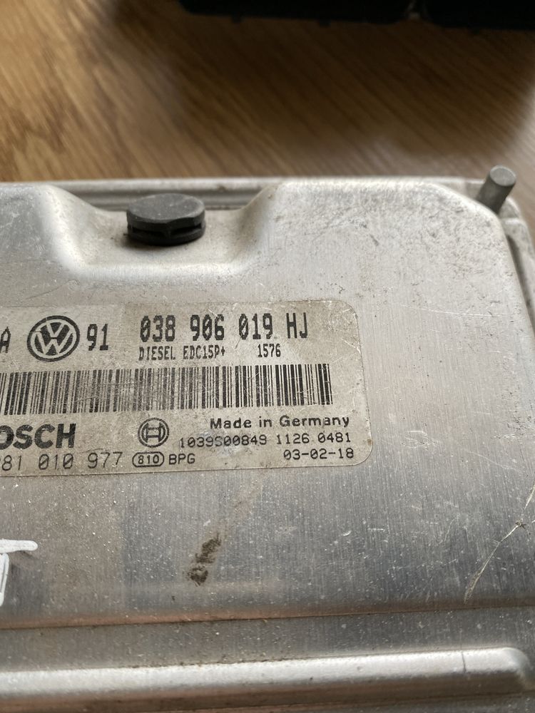 Moduł sterownik komputer silnika VW skoda Seat audi 038.906.019HJ