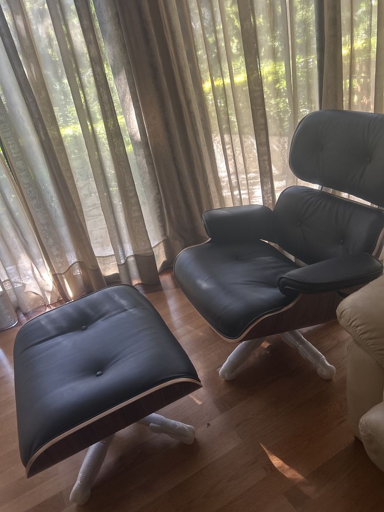poltrona /cadeirao NOVO, modelo EAMES lounge NOVA