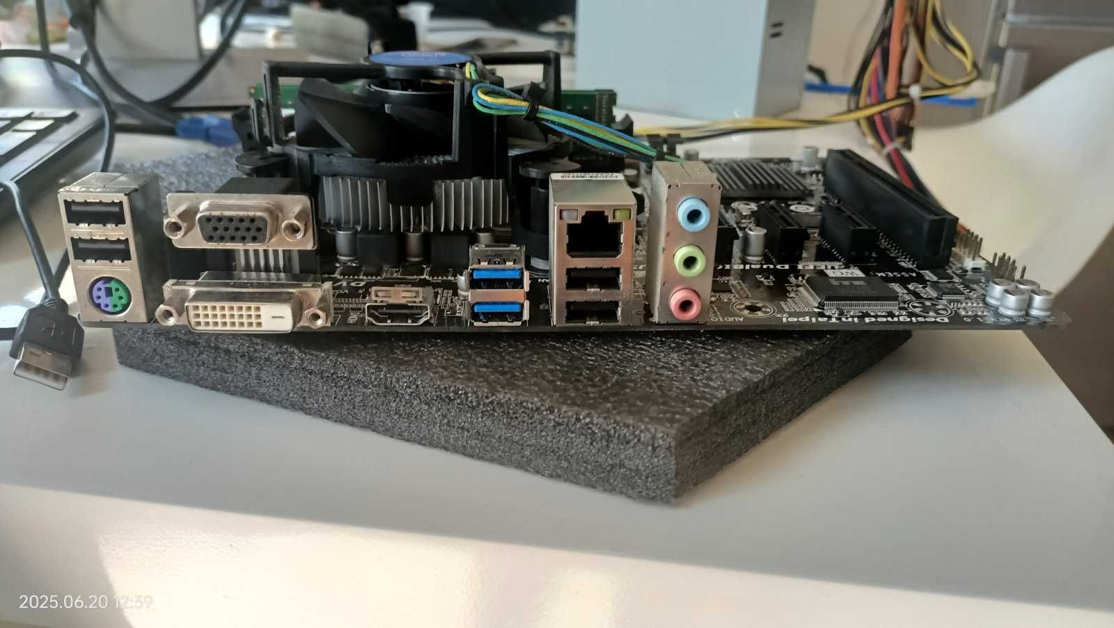 Комплект GIGABYTE GA-B85M-HD3G s1150 + Core i3 4170 BOX + без RAM