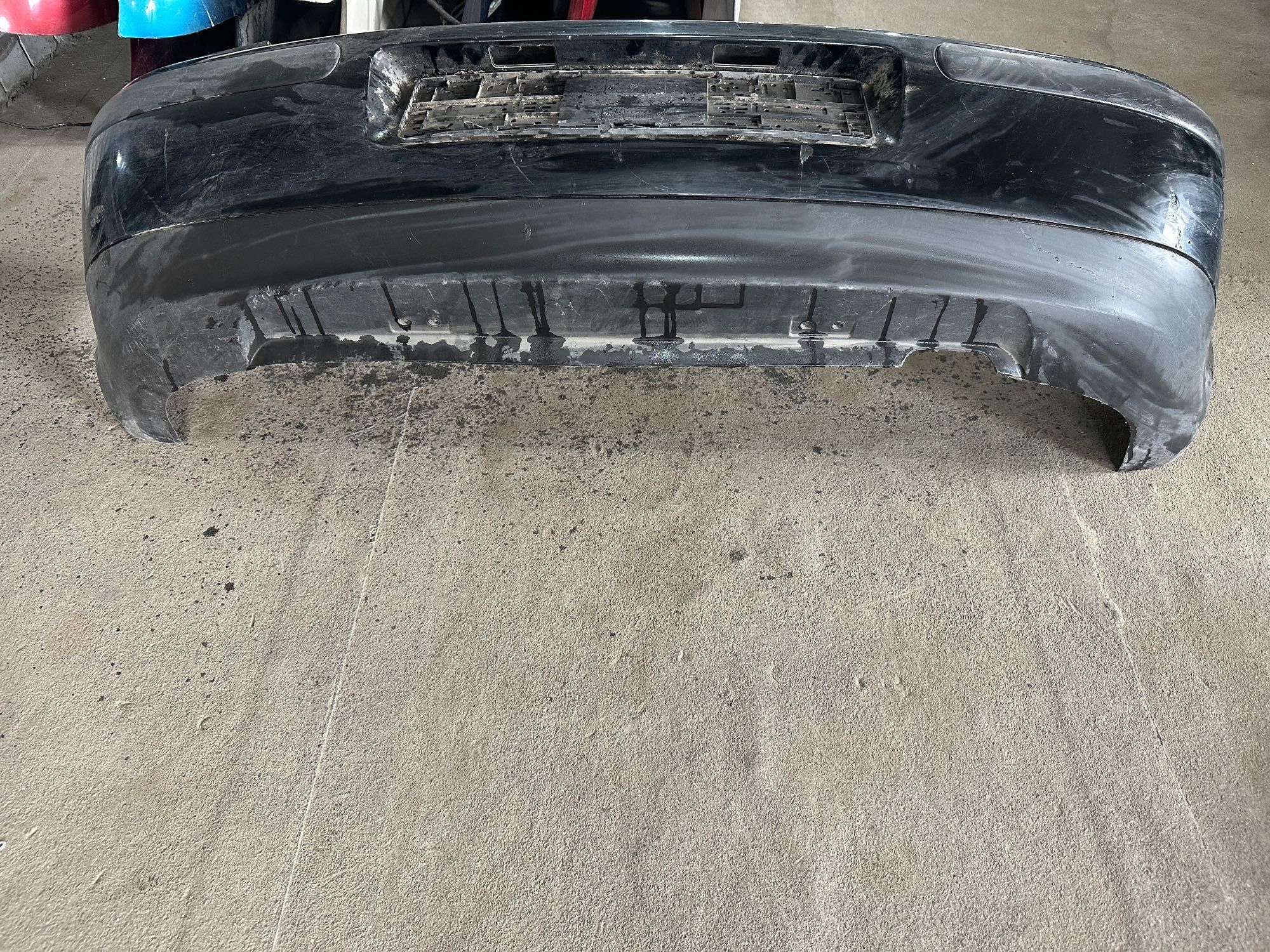 Бампер задний  Volkswagen Golf 4 хетчбек 1J6807417