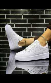 Nowe damskie Nike Air Force 1 , rozne kolory 36-45 !