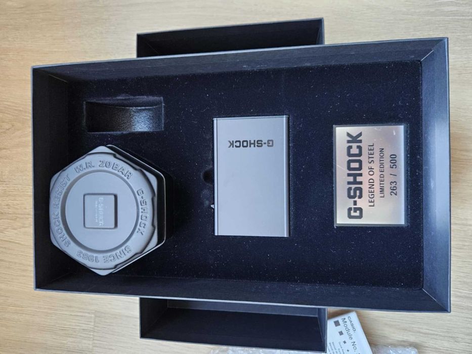 Casio G-Shock Limited Edition (500 szt na świecie) GMW-B5000GDLTD-1ER
