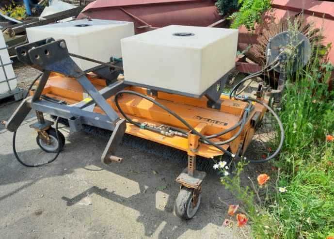 zamiatarka zaczepiana  ciągnikowa bema 180 cm