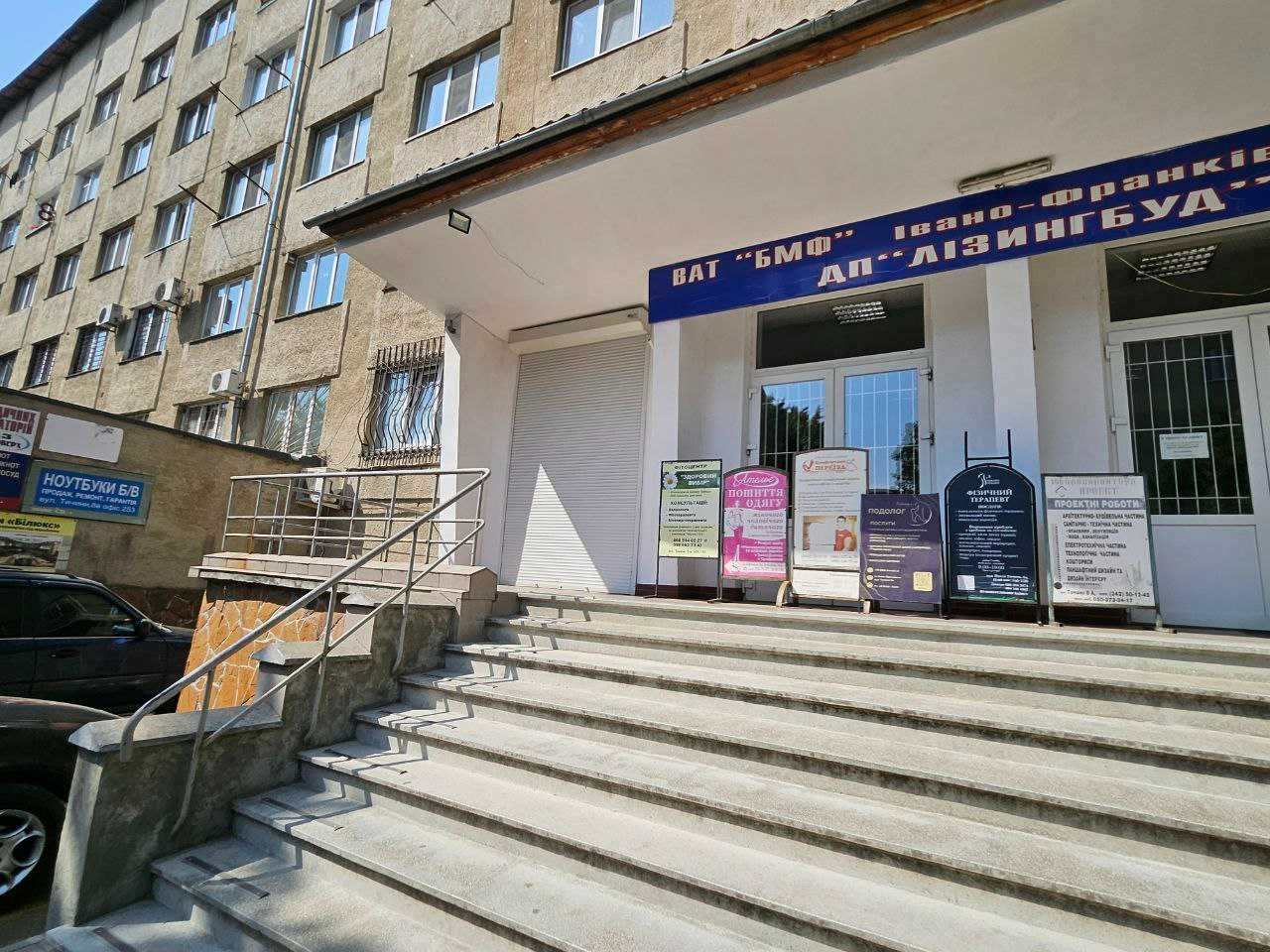 Оренда фасадного приміщення 10м2,Центр,Тичини_VD