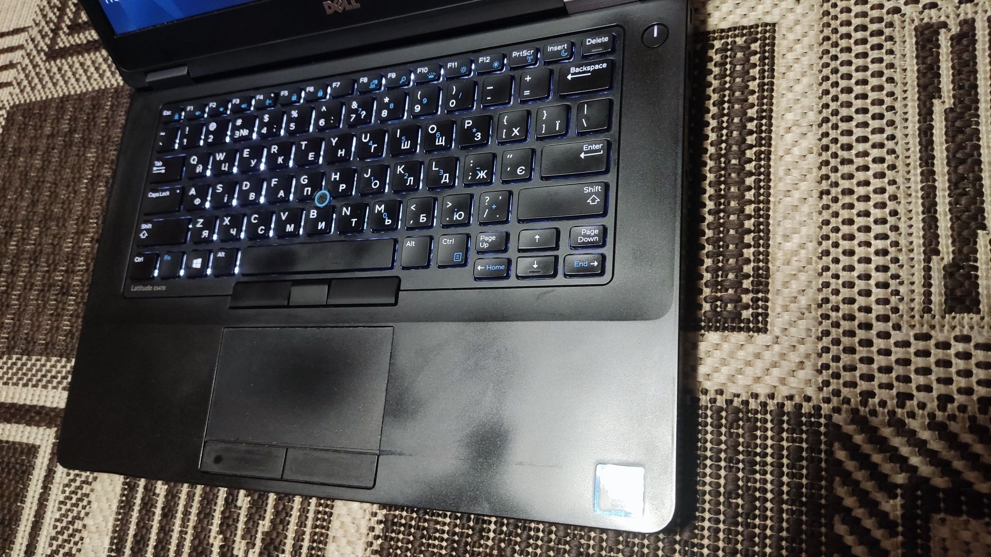 Ноутбук Dell E5470, 4 ОЗУ, 128 ssd m2