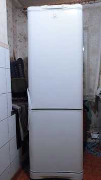 Холодильник 180см INDESIT 2х камерный  доставлю