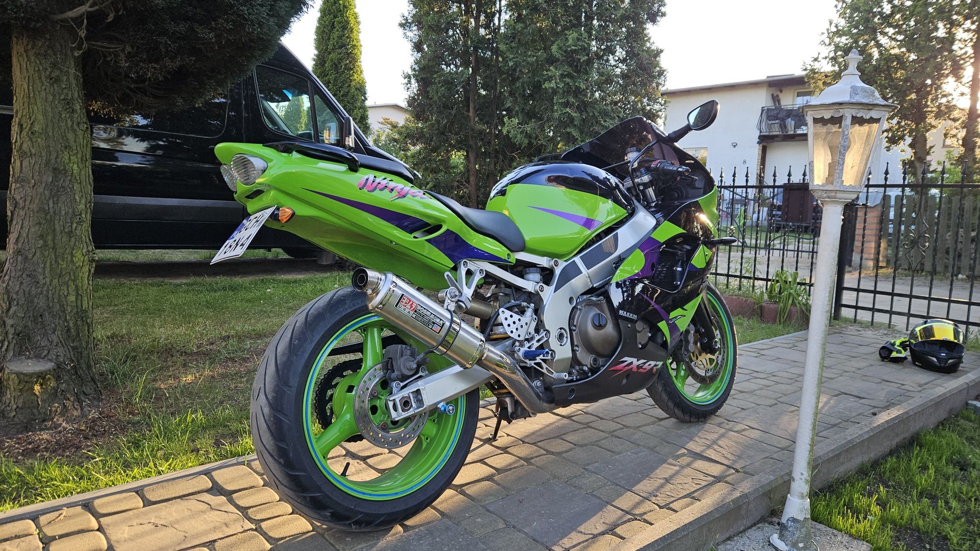 Kawasaki zx9r 2002r