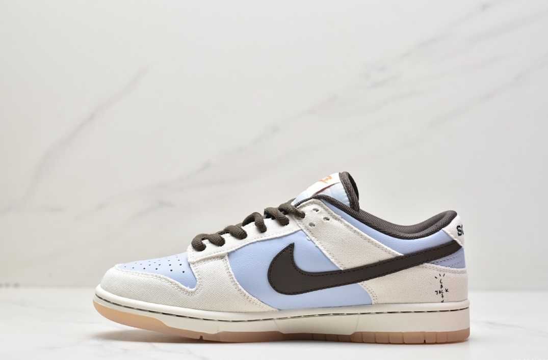 Travis Scott x Playstation x Nike SB Dunk Low DA1638-