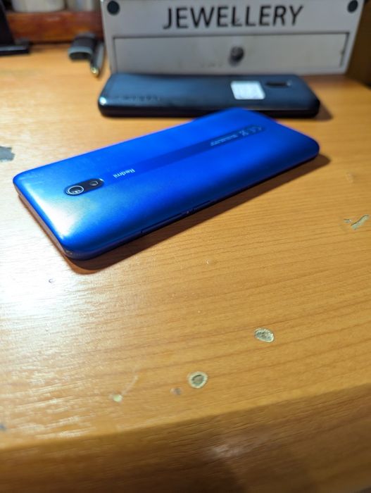Redmi 8a 2 32 gb робочий повністю