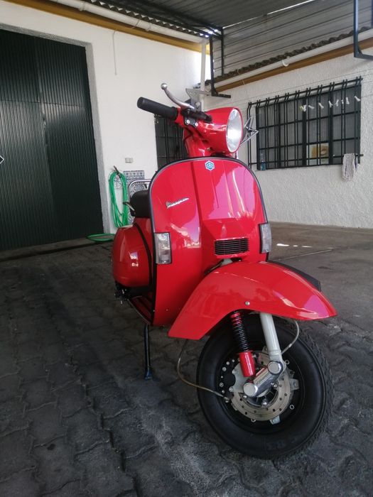 Vespa PX125 restaurada