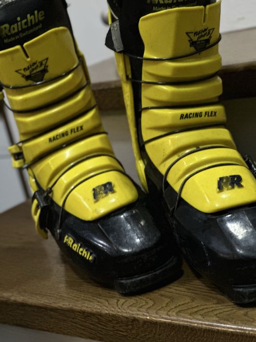 Ботоси лижні різних розмірів