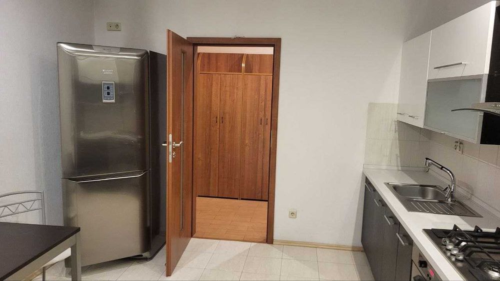 Оренда 2 кімнатної квартири по вул. Головацького