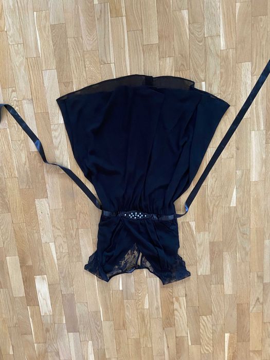 Czarna elegancka sukienka M