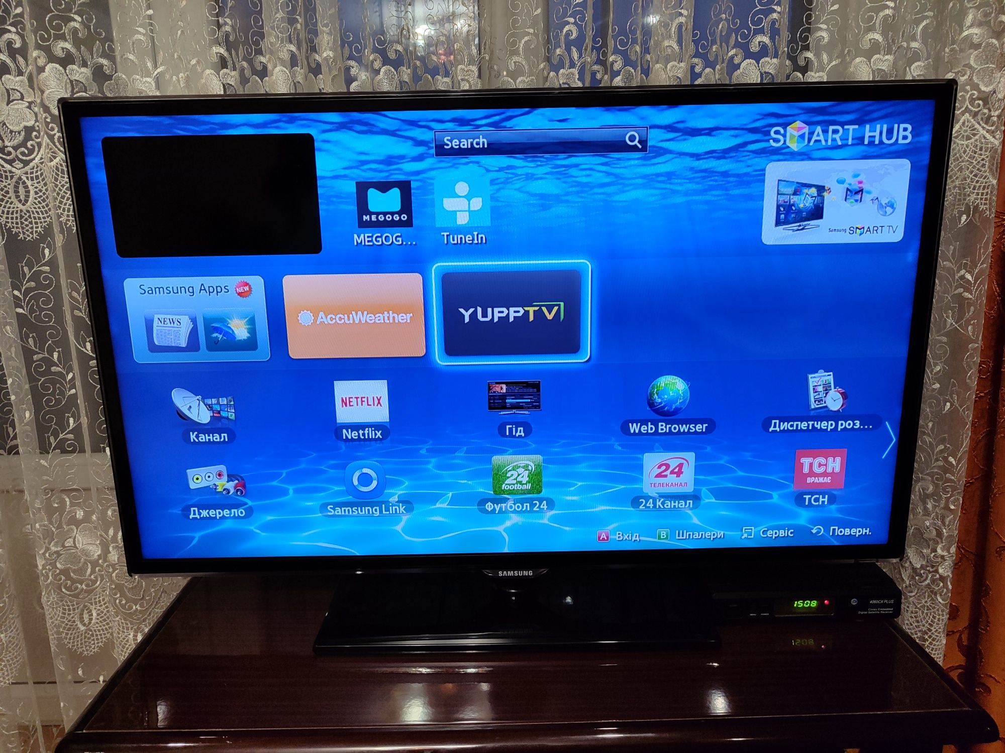 Телевізор Samsung Smart TV UE40ES5507
