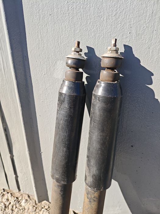 Амортизатор передній / задній Газ 24 2410 31 3110 Волга 31029 31105