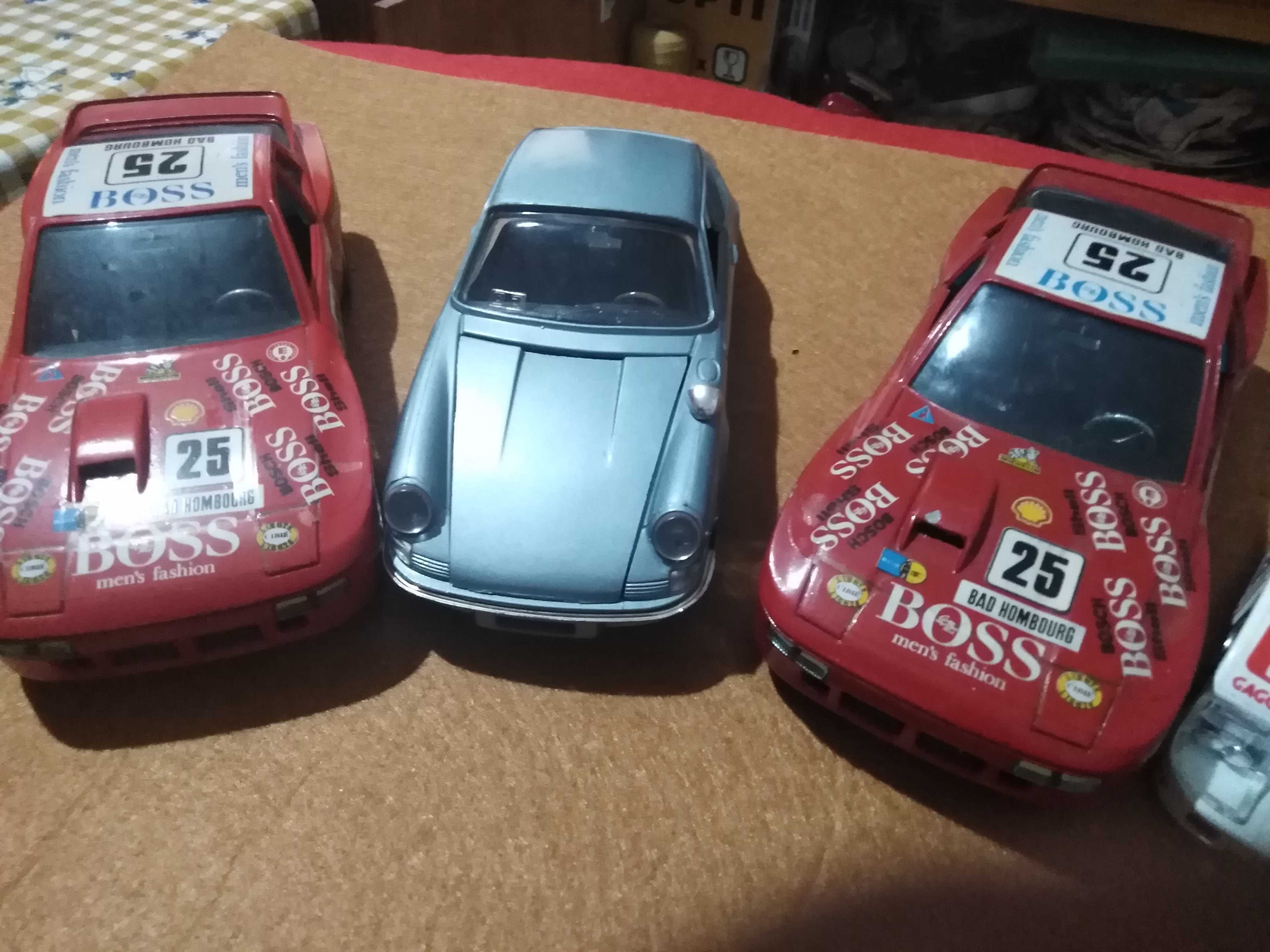 Porsche modelos em 1/24 Polistil e burago.