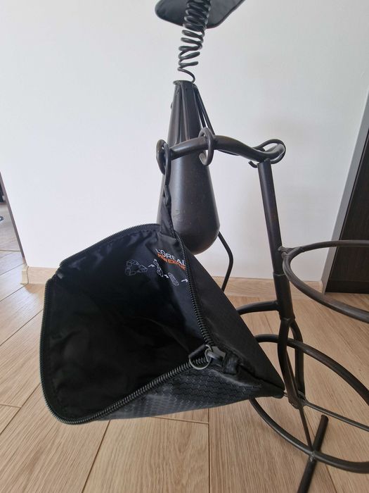 Podróżna kosmetyczka / organizer z wieszakiem – Nowy