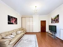 Здам 2 кімн. квартиру по вул. Чернишевська, 53
