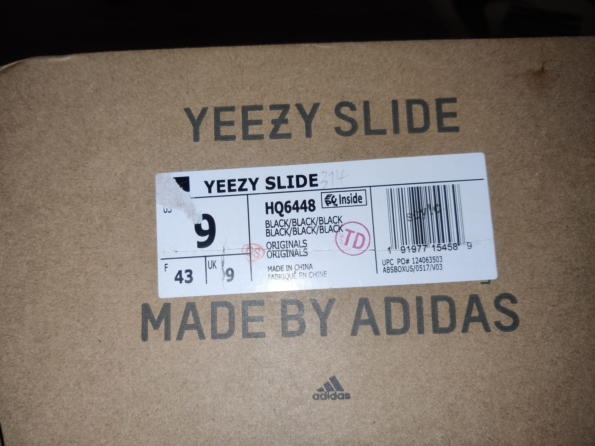 Yeezy slide onyx