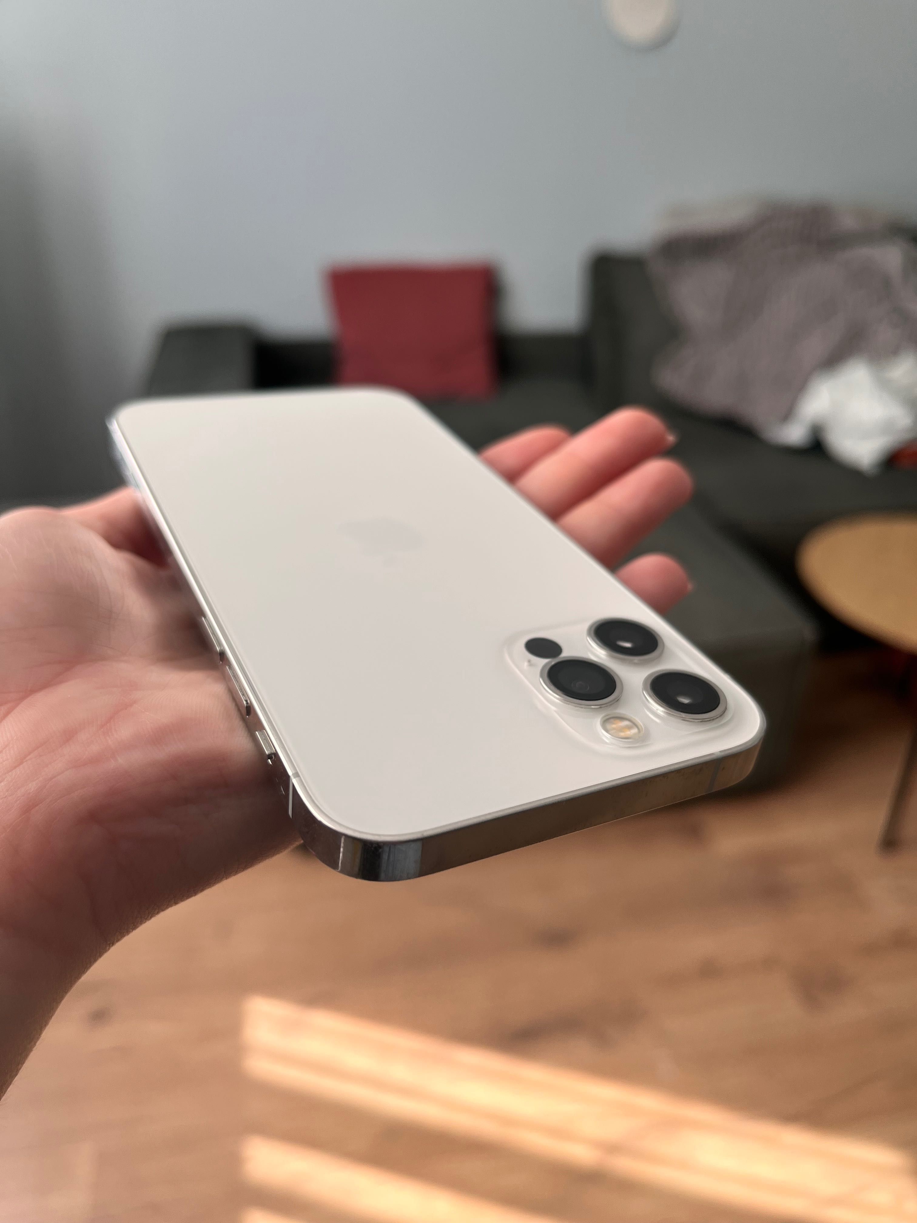 iPhone 12 Pro 128 ГБ – Silver – Neverlock