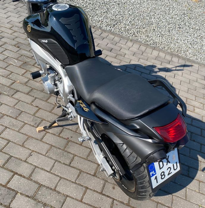 Yamaha FZ6 wtrysk nowa opona i serwis zadbany
