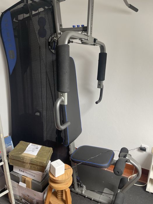 Passadeira e Máquina de Musculação