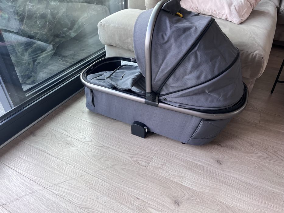 Wózek Muuvo Quick 3.0 2w1  gondola i spacerowka