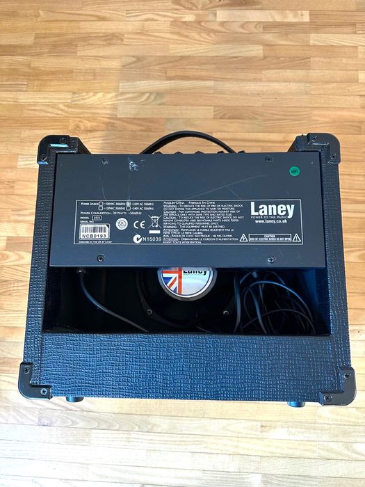 Wzmacniacz do gitary elekrycznej  LANEY