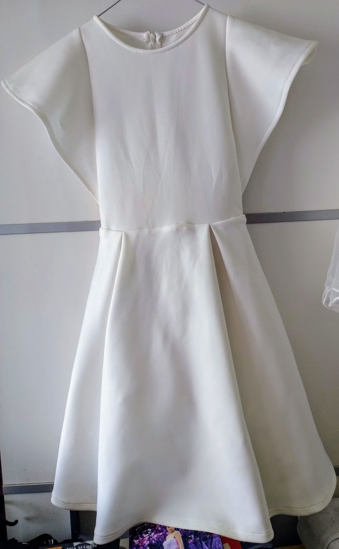 Sukienka biała ecru dla dziewczynki komunia okazja przebranie