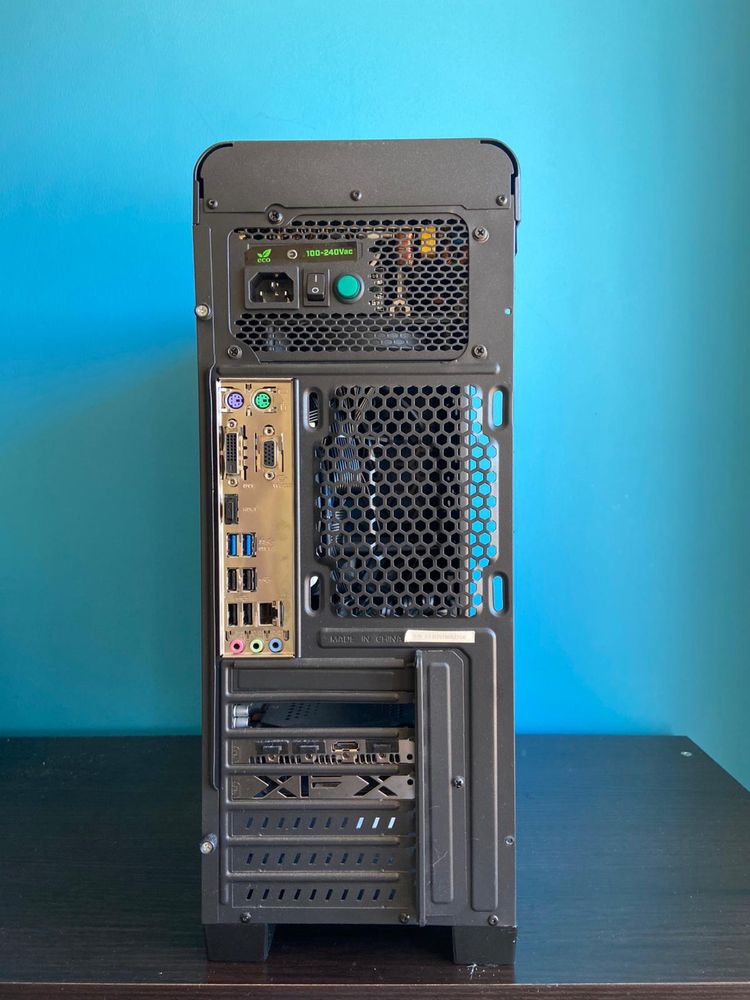Computador Amd Radeon RX 6650 XT, Intel Core i5-7400, 8 GB RAM