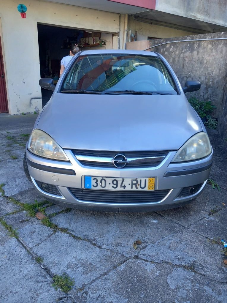 Opel Corsa C 1.0 12v mpi