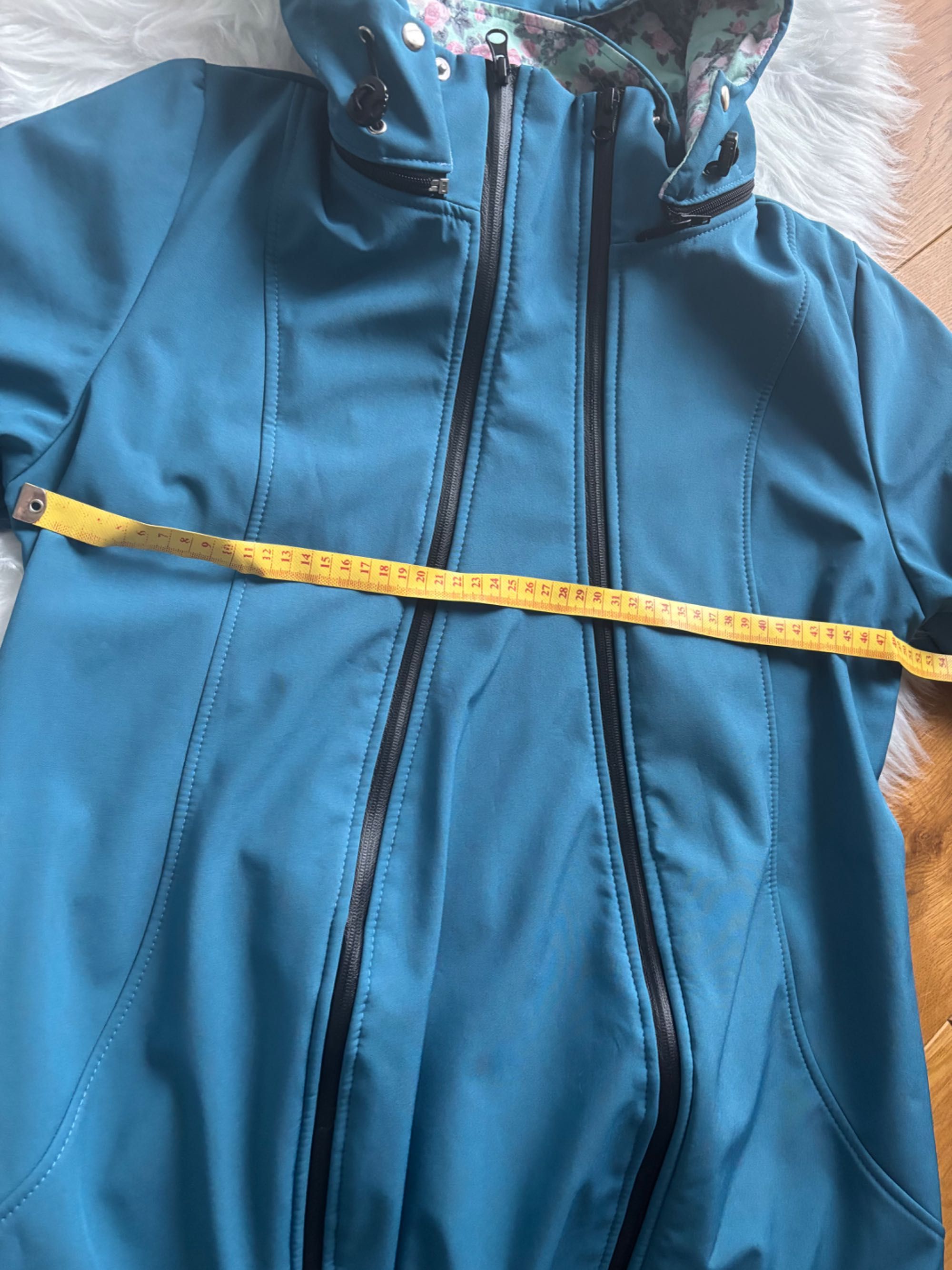 Kurtka softshell ciążowa do noszenia dziecka
